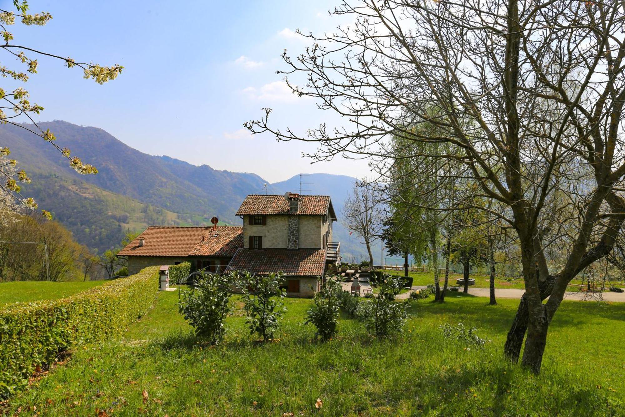 Вілла Casa Vacanza Pratolungo Zogno Екстер'єр фото
