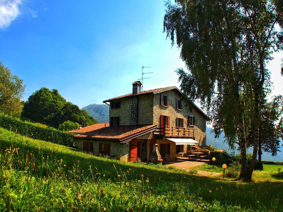 Вілла Casa Vacanza Pratolungo Zogno Екстер'єр фото